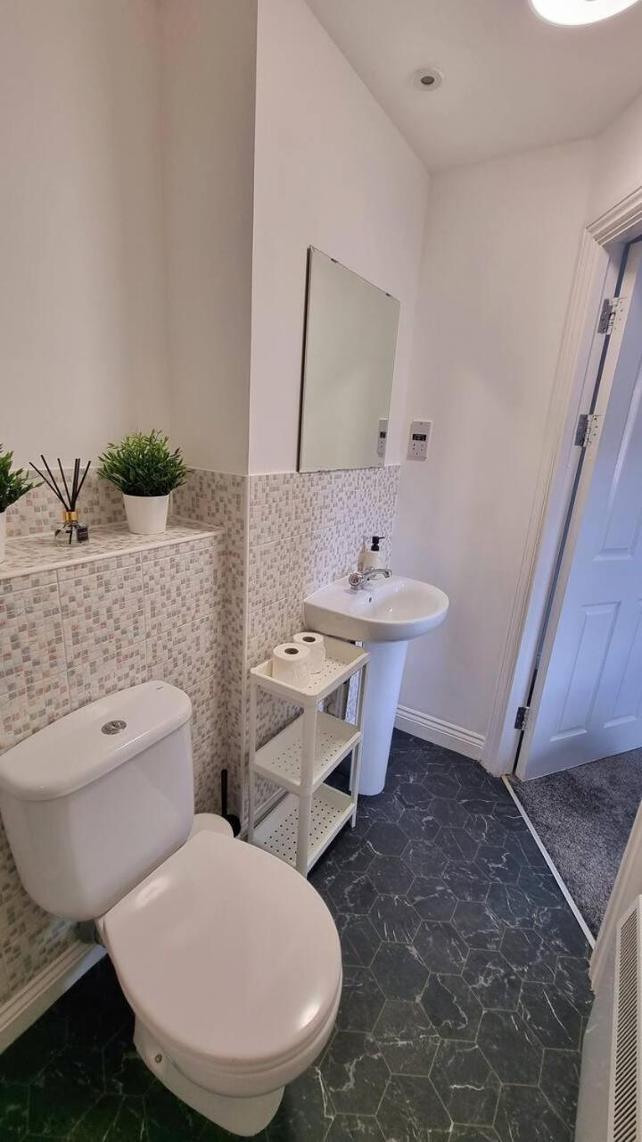 No 62 Fivedom - Charming & Cosy Apartment Саутхамптън Екстериор снимка